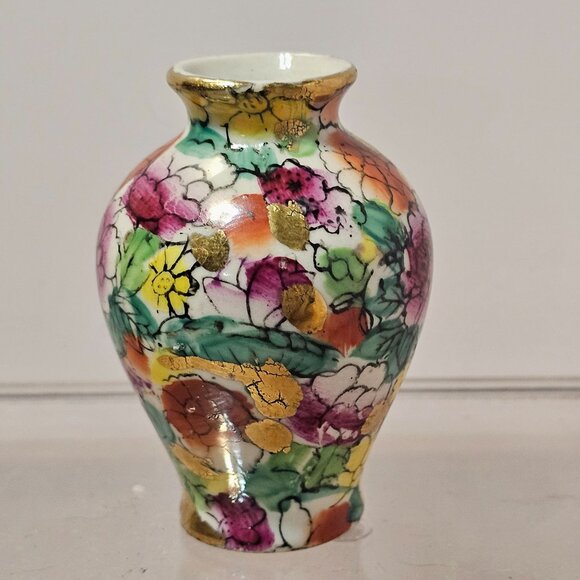 Vintage Japanese 100 Flowers Design Mini Polychrome Pottery Vase 2.75" - Picture 1 of 9